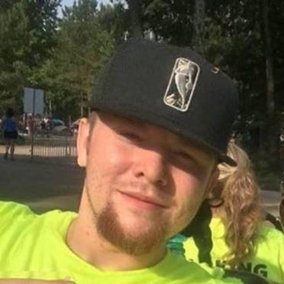 Meet your Posher, Alec - Picture 1 of 1